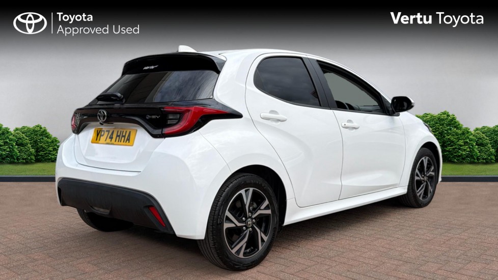 Toyota Yaris 1.5 Hybrid Design 5dr CVT Hybrid Hatchback - Image 2