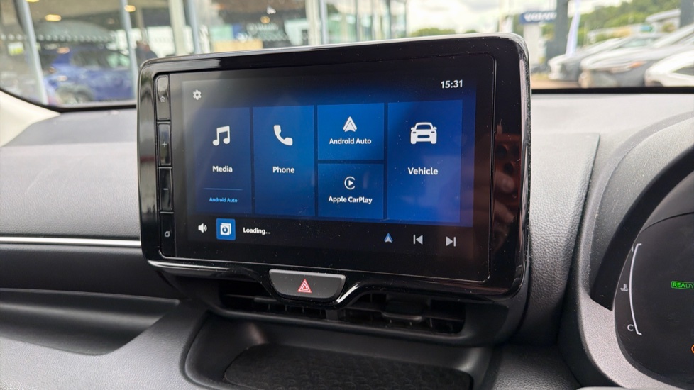 Toyota Yaris 1.5 Hybrid Design 5dr CVT Hybrid Hatchback - Image 9