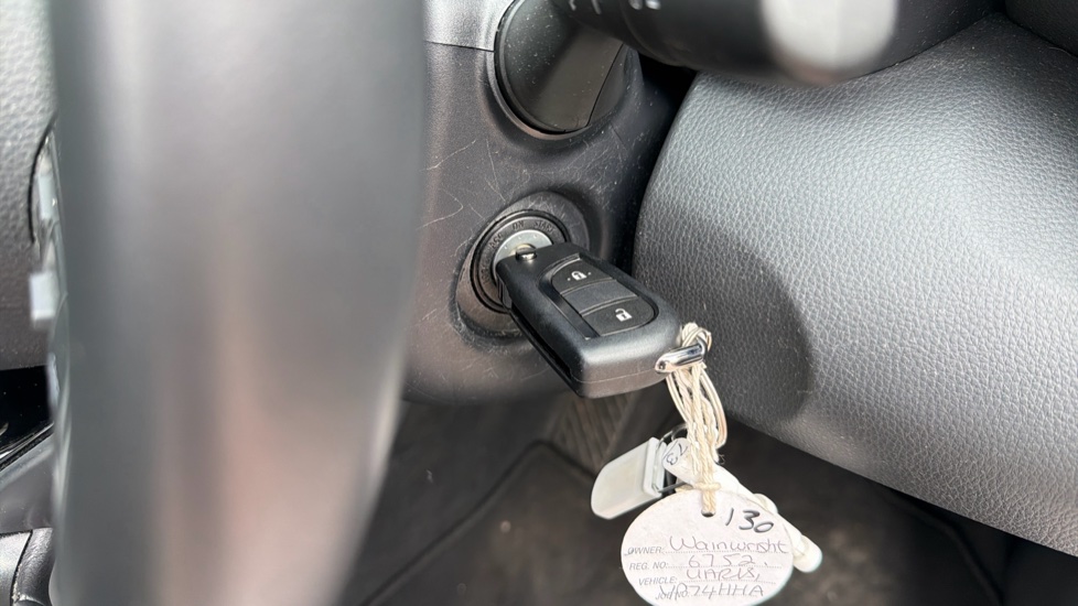 Toyota Yaris 1.5 Hybrid Design 5dr CVT Hybrid Hatchback - Image 16