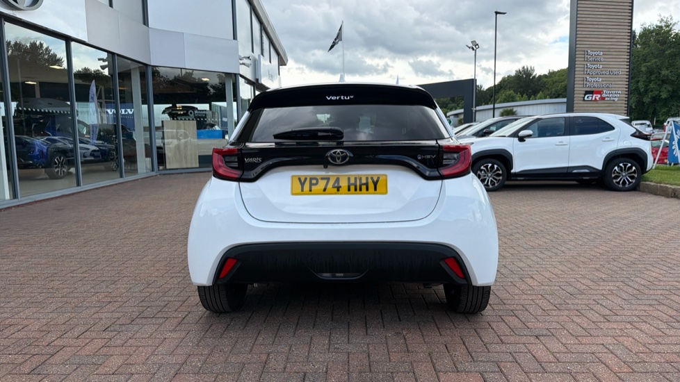 Toyota Yaris 1.5 Hybrid Design 5dr CVT Hybrid Hatchback - Image 26