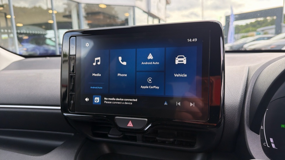 Toyota Yaris 1.5 Hybrid Design 5dr CVT Hybrid Hatchback - Image 31