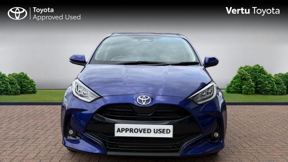 Toyota Yaris 1.5 Hybrid Design 5dr CVT Hybrid Hatchback - Image 22