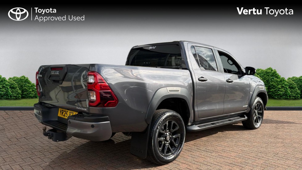 Toyota Hilux Diesel Invincible X D/Cab Pick Up 2.8 D 48V Auto - Image 2