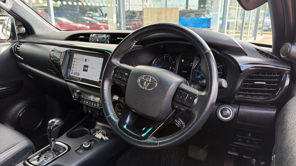 Toyota Hilux Diesel Invincible X D/Cab Pick Up 2.8 D 48V Auto - Image 7
