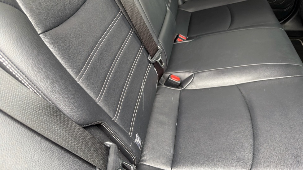 Toyota RAV4 2.5 VVT-i Hybrid Excel TSS 5dr CVT Hybrid Estate - Image 14