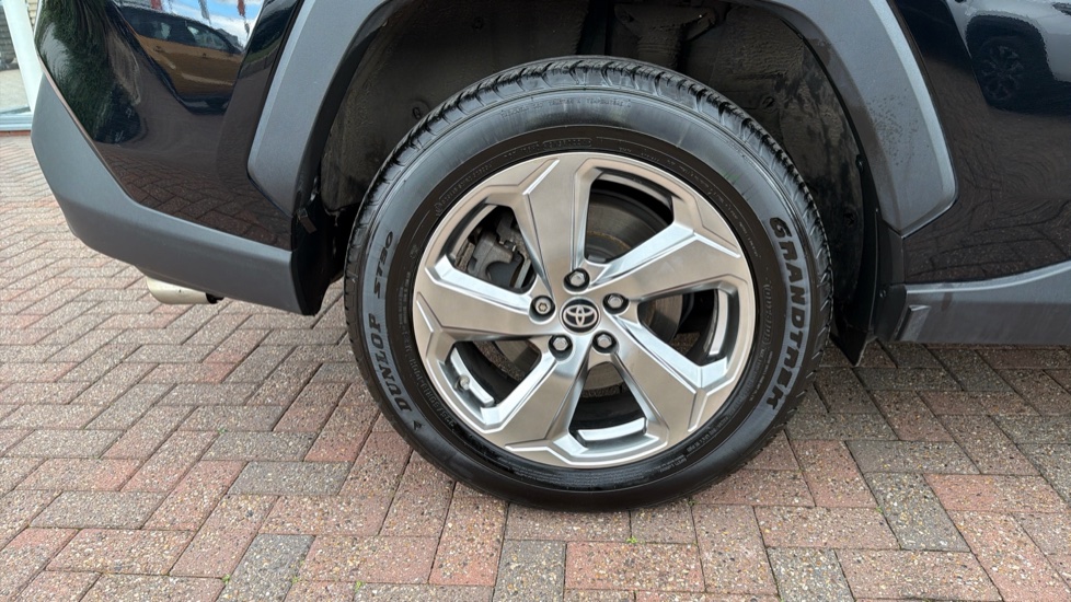 Toyota RAV4 2.5 VVT-i Hybrid Excel TSS 5dr CVT Hybrid Estate - Image 43