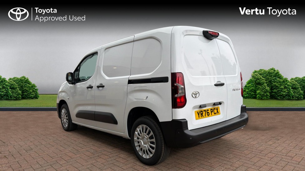 Toyota Proace City L1 Diesel 1.5D 100 Icon Van - Image 4