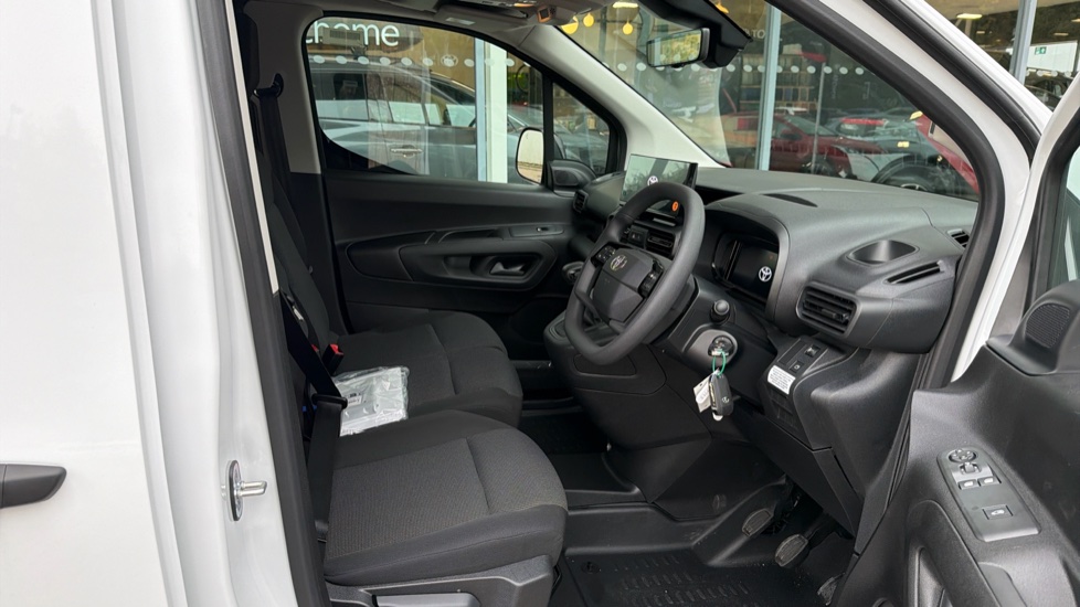 Toyota Proace City L1 Diesel 1.5D 100 Icon Van - Image 12