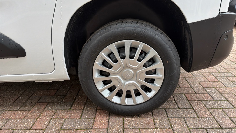 Toyota Proace City L1 Diesel 1.5D 100 Icon Van - Image 43