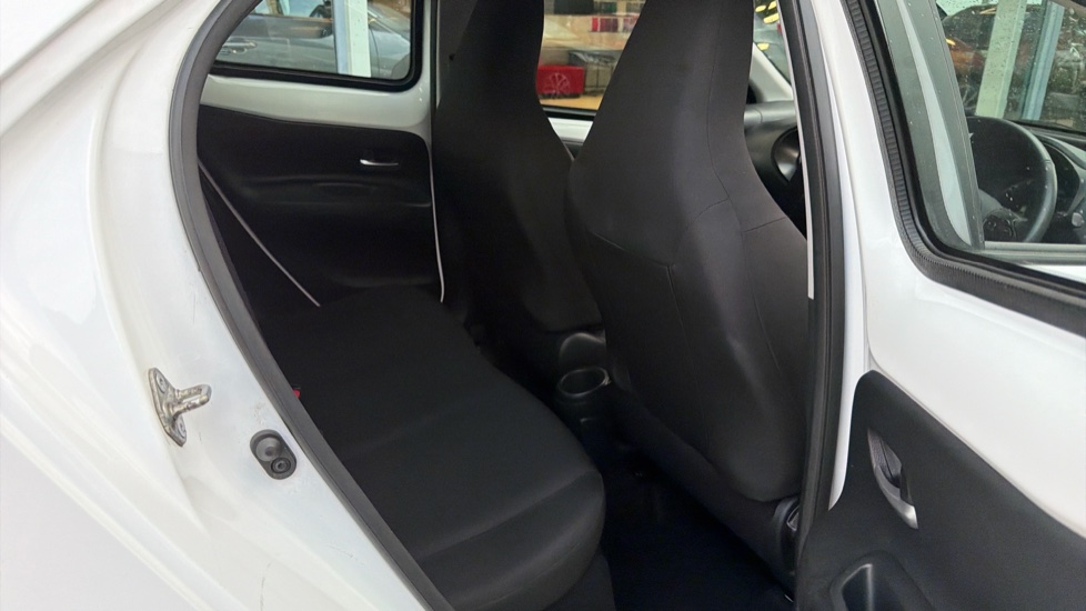 Toyota Aygo X 1.0 VVT-i Pure 5dr Petrol Hatchback - Image 8