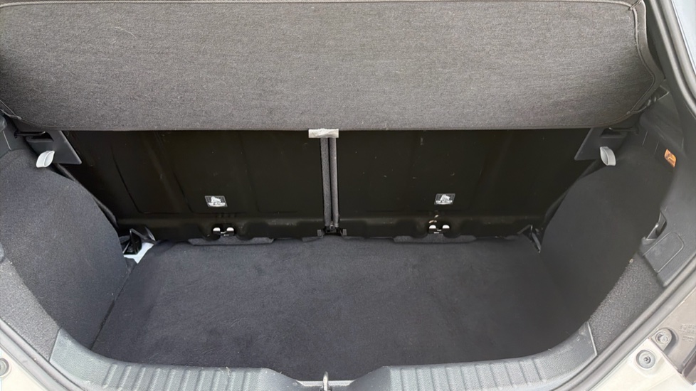 Toyota Aygo X 1.0 VVT-i Pure 5dr Petrol Hatchback - Image 13