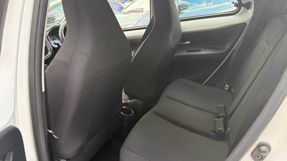 Toyota Aygo X 1.0 VVT-i Pure 5dr Petrol Hatchback - Image 15