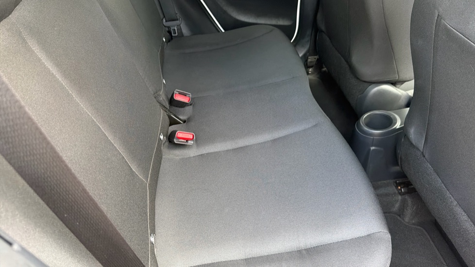 Toyota Aygo X 1.0 VVT-i Pure 5dr Petrol Hatchback - Image 17
