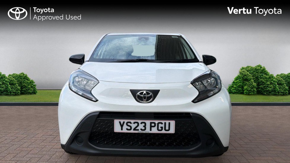 Toyota Aygo X 1.0 VVT-i Pure 5dr Petrol Hatchback - Image 22