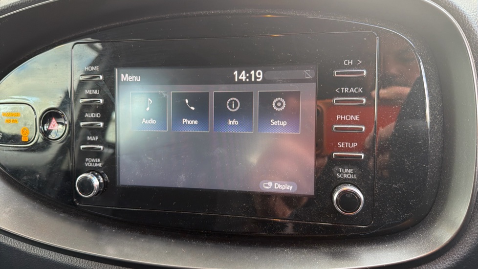 Toyota Aygo X 1.0 VVT-i Pure 5dr Petrol Hatchback - Image 31