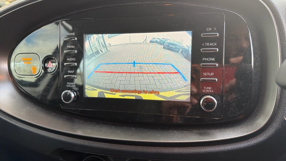 Toyota Aygo X 1.0 VVT-i Pure 5dr Petrol Hatchback - Image 33