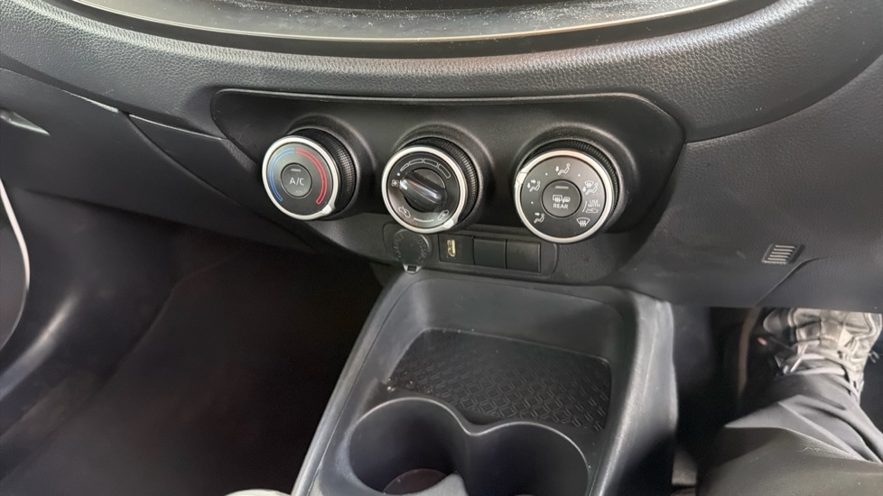 Toyota Aygo X 1.0 VVT-i Pure 5dr Petrol Hatchback - Image 38