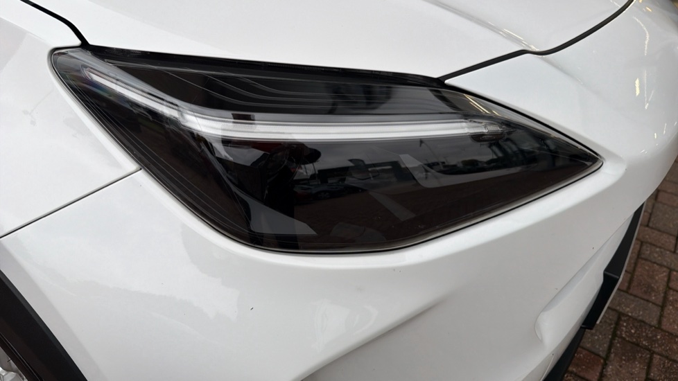 Toyota Yaris Cross 1.5 Hybrid Icon 5dr CVT Hybrid Estate - Image 20