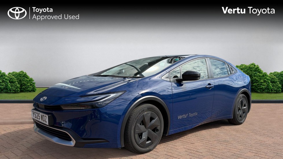 Toyota Prius 2.0 PHEV Design 5dr CVT Hatchback - Image 3