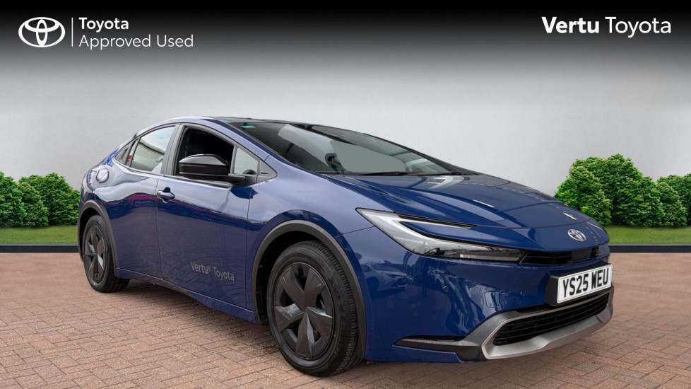 Toyota Prius 2.0 PHEV Design 5dr CVT Hatchback - Image 1