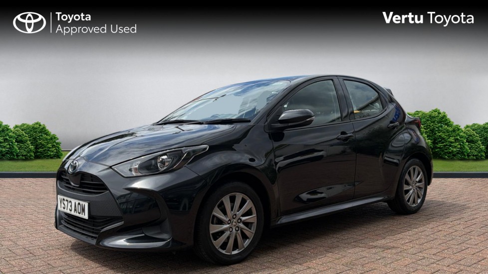 Toyota Yaris 1.5 Hybrid Icon 5dr CVT Hybrid Hatchback - Image 3