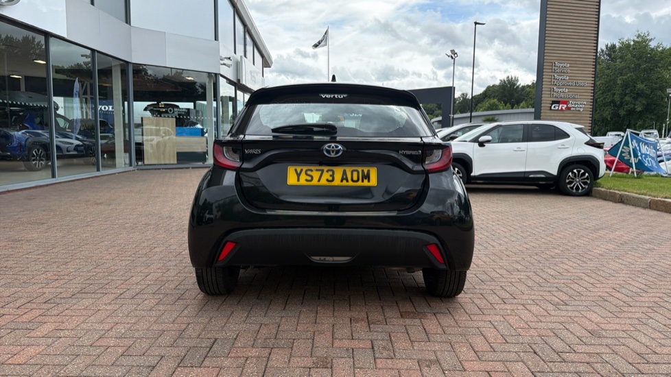 Toyota Yaris 1.5 Hybrid Icon 5dr CVT Hybrid Hatchback - Image 26