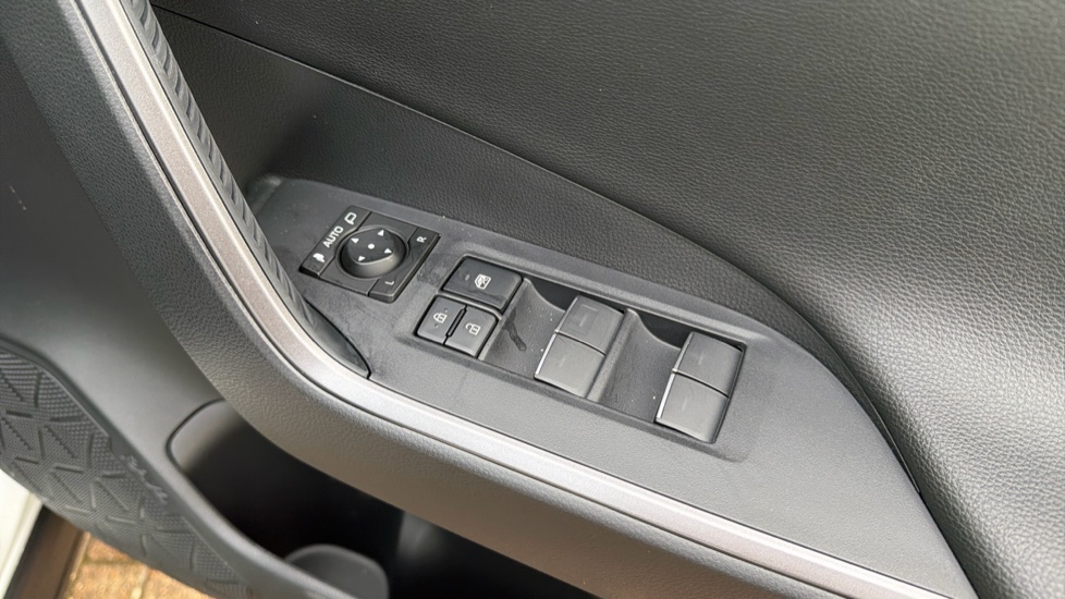 Toyota RAV4 2.5 PHEV GR Sport 5dr CVT Estate - Image 26