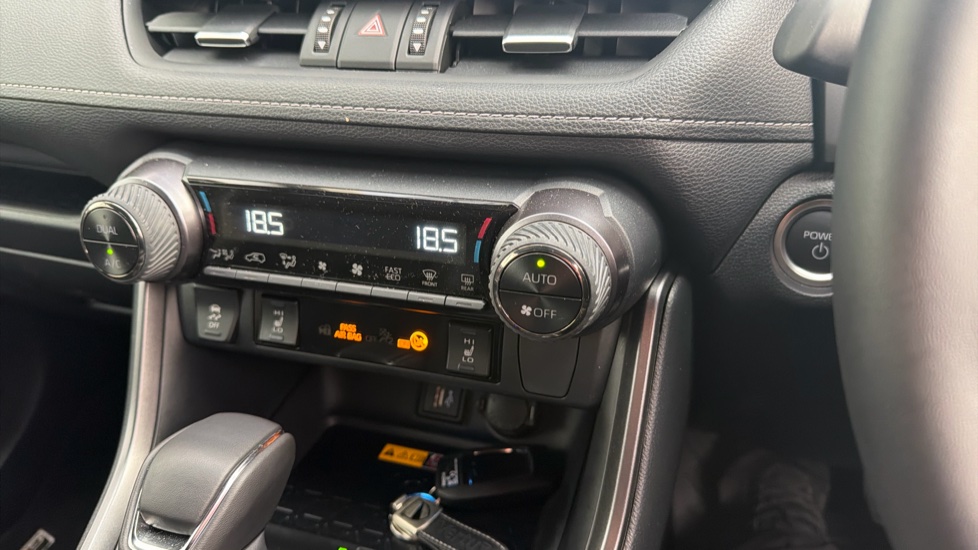 Toyota RAV4 2.5 PHEV GR Sport 5dr CVT Estate - Image 31