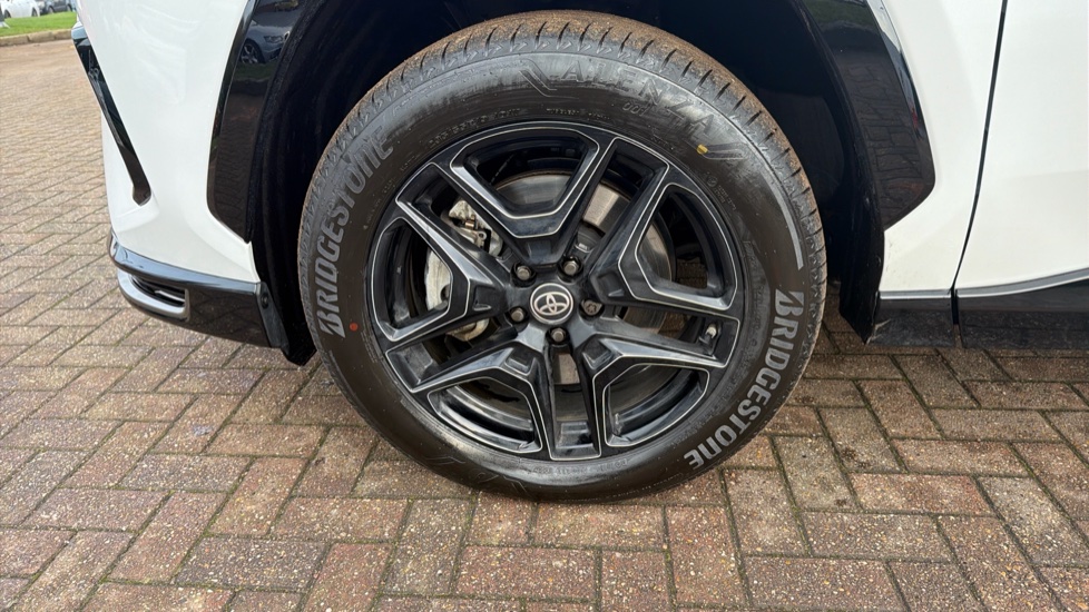 Toyota RAV4 2.5 PHEV GR Sport 5dr CVT Estate - Image 35