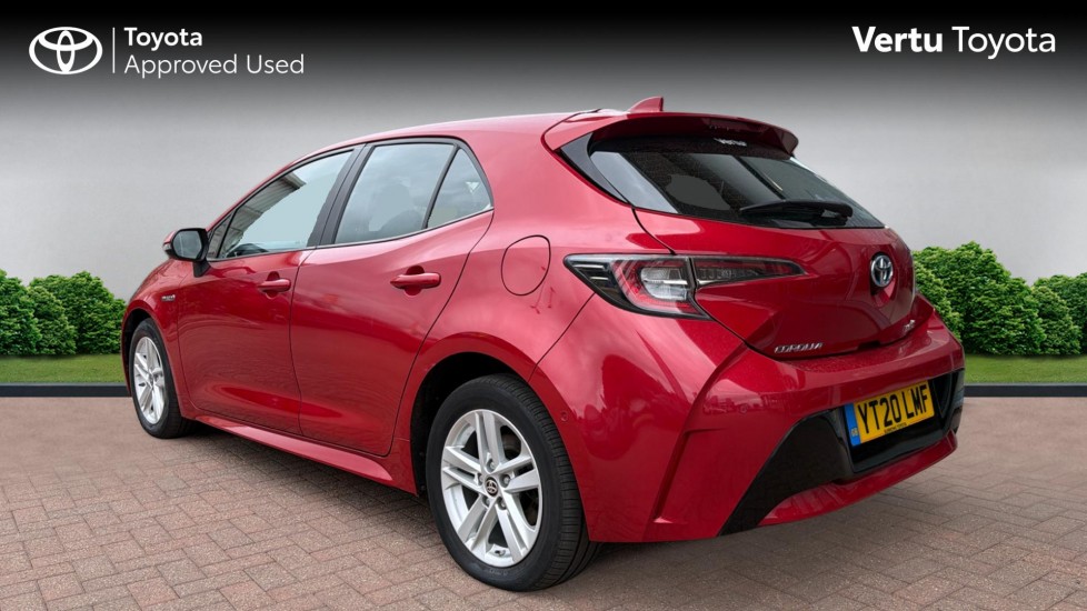 Toyota Corolla 1.8 VVT-i Hybrid Icon Tech 5dr CVT Hybrid Hatchback - Image 4