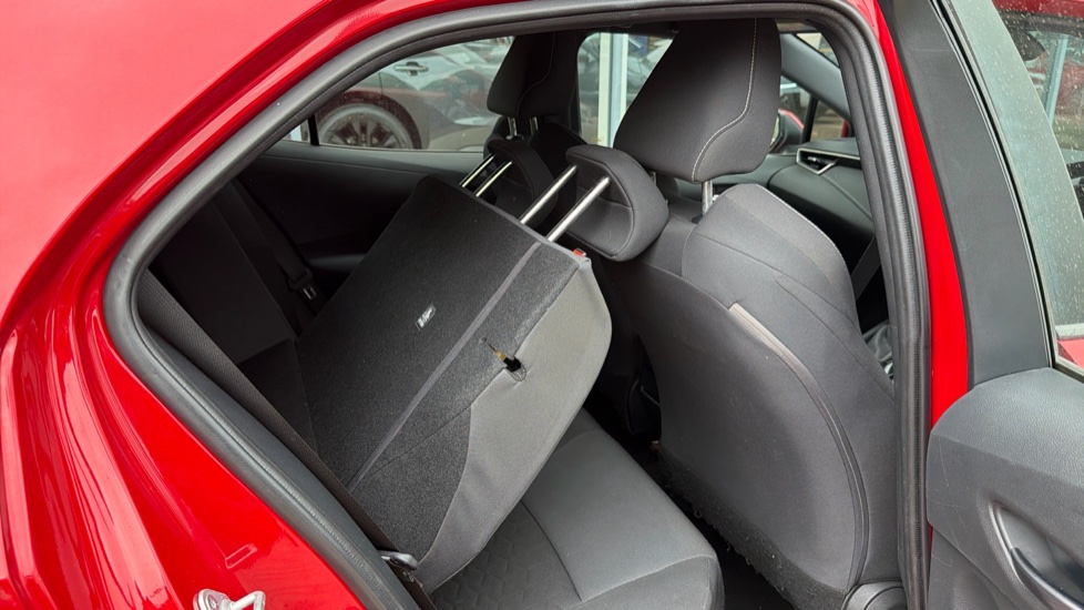 Toyota Corolla 1.8 VVT-i Hybrid Icon Tech 5dr CVT Hybrid Hatchback - Image 18