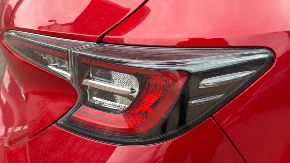 Toyota Corolla 1.8 VVT-i Hybrid Icon Tech 5dr CVT Hybrid Hatchback - Image 21