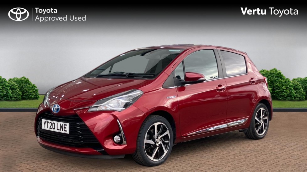 Toyota Yaris 1.5 Hybrid Excel 5dr CVT Hybrid Hatchback - Image 3