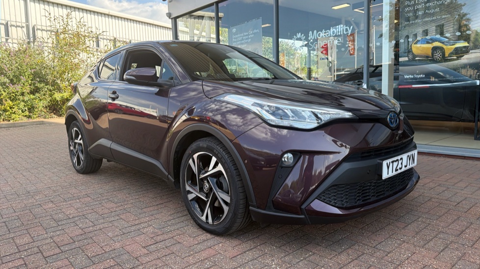 Toyota C-HR 1.8 Hybrid Design 5dr CVT Hybrid Hatchback - Image 1