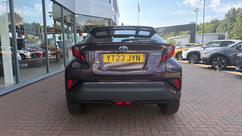 Toyota C-HR 1.8 Hybrid Design 5dr CVT Hybrid Hatchback - Image 26