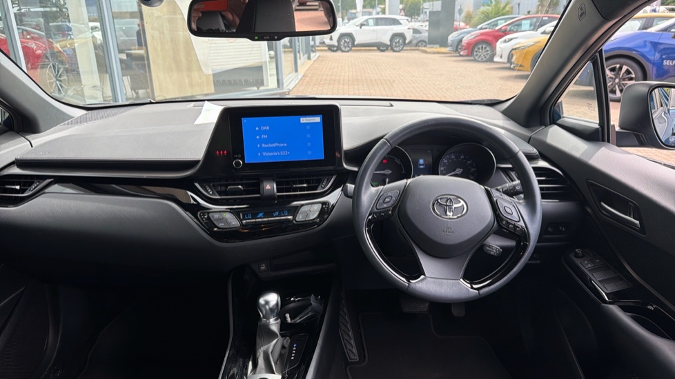 Toyota C-HR 1.8 Hybrid Design 5dr CVT Hybrid Hatchback - Image 6