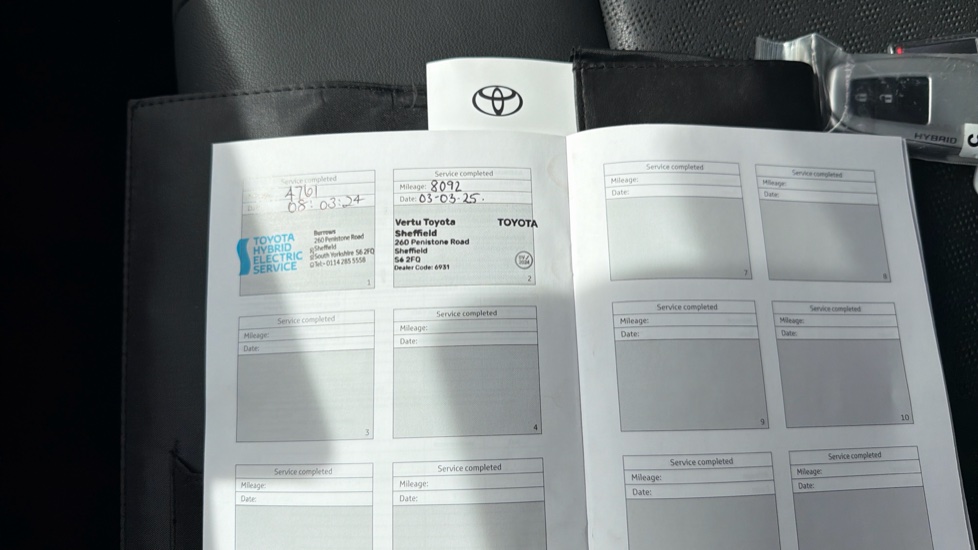 Toyota C-HR 1.8 Hybrid Design 5dr CVT Hybrid Hatchback - Image 27