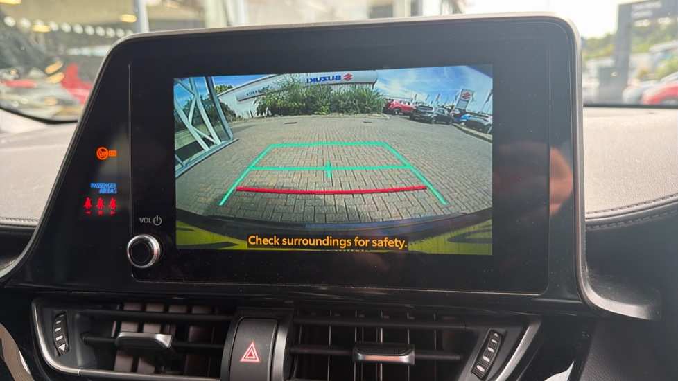 Toyota C-HR 1.8 Hybrid Design 5dr CVT Hybrid Hatchback - Image 33