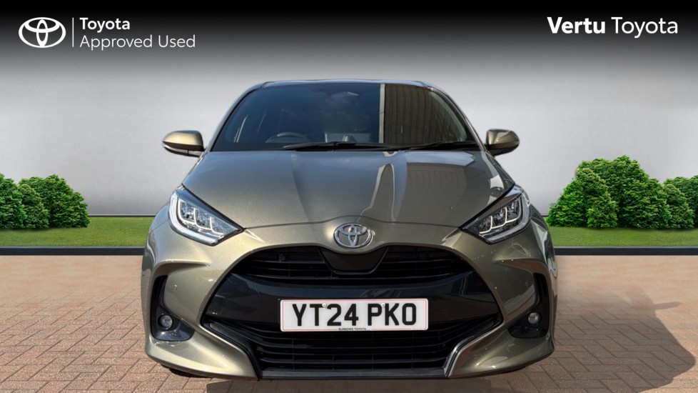 Toyota Yaris 1.5 Hybrid Excel 5dr CVT Hybrid Hatchback - Image 22