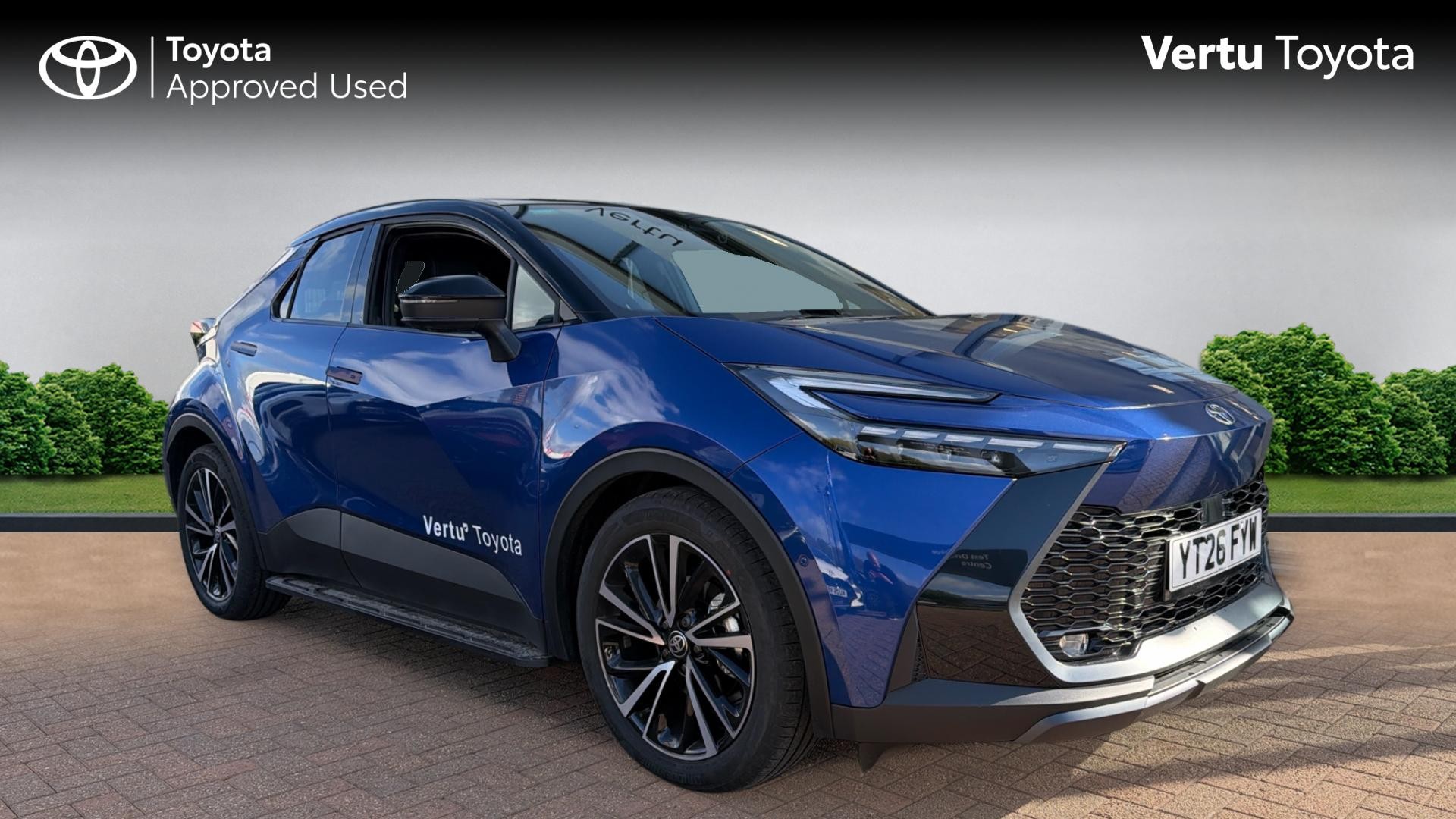 Toyota C-HR listing photo