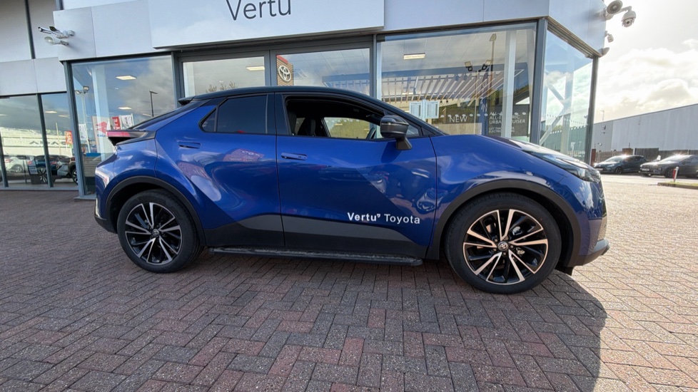 Toyota C-HR 1.8 Hybrid Excel 5dr CVT Hybrid Hatchback - Image 23