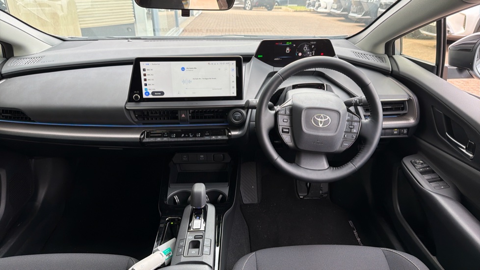 Toyota Prius 2.0 PHEV Design 5dr CVT Hatchback - Image 6