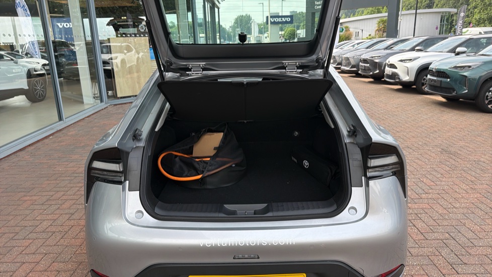 Toyota Prius 2.0 PHEV Design 5dr CVT Hatchback - Image 13
