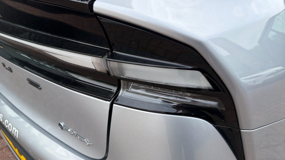Toyota Prius 2.0 PHEV Design 5dr CVT Hatchback - Image 21