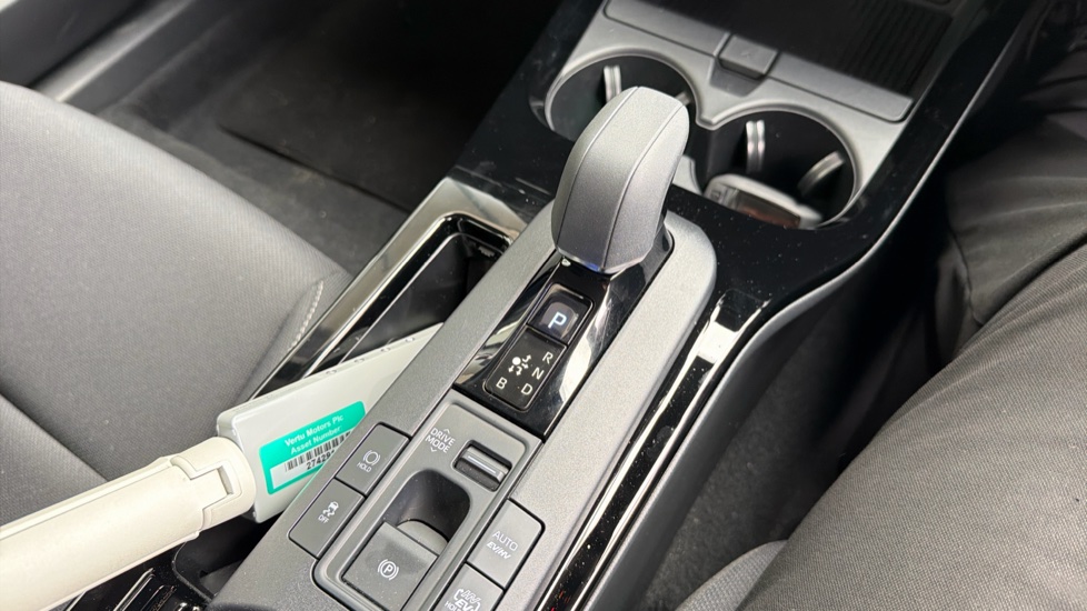 Toyota Prius 2.0 PHEV Design 5dr CVT Hatchback - Image 39