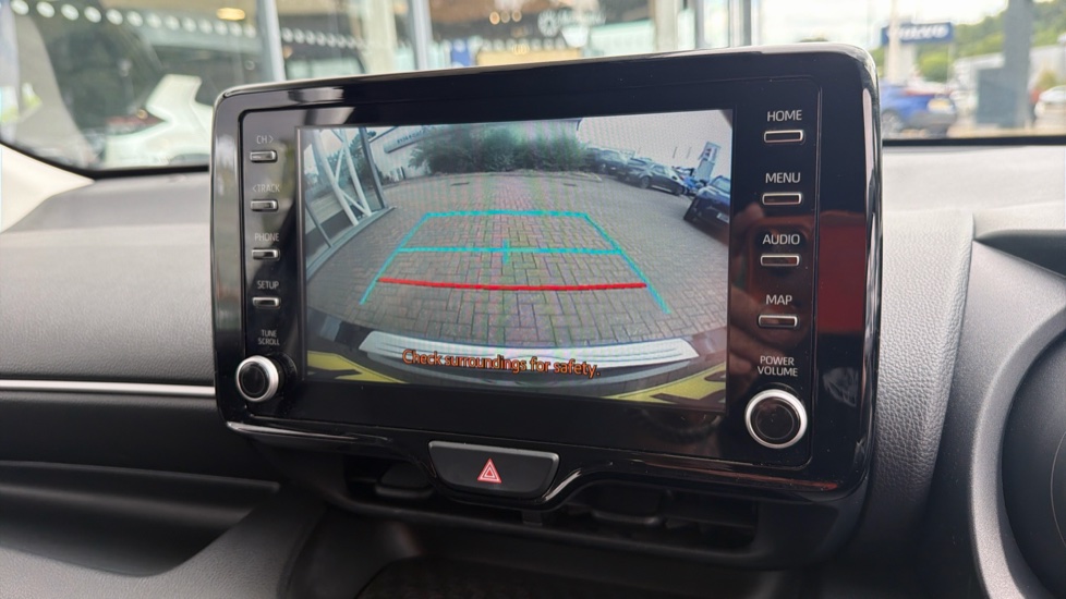 Toyota Yaris 1.5 Hybrid Design 5dr CVT Hybrid Hatchback - Image 33