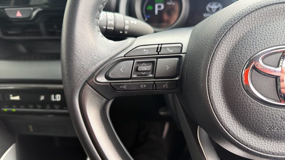 Toyota Yaris 1.5 Hybrid Design 5dr CVT Hybrid Hatchback - Image 36