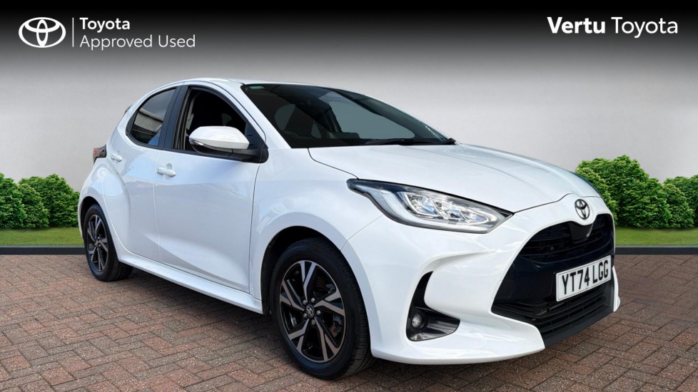 Toyota Yaris 1.5 Hybrid Design 5dr CVT Hybrid Hatchback - Image 1