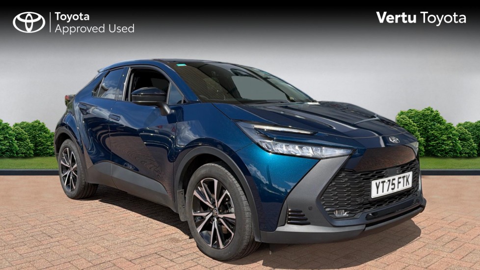 Toyota C-HR 2.0 PHEV Design 5dr CVT Hatchback - Image 1