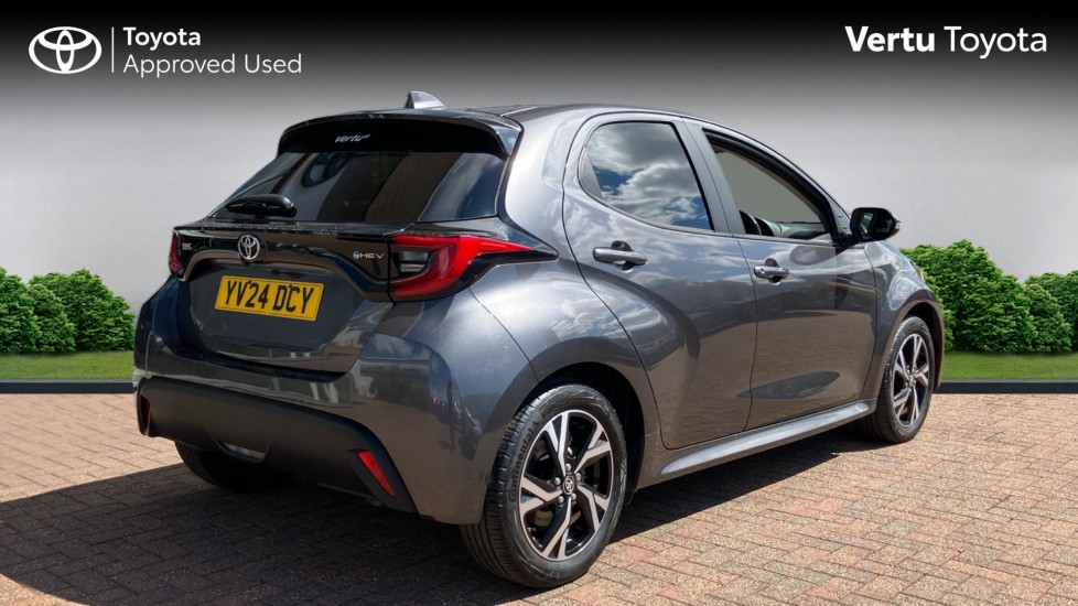 Toyota Yaris 1.5 Hybrid Design 5dr CVT Hybrid Hatchback - Image 2